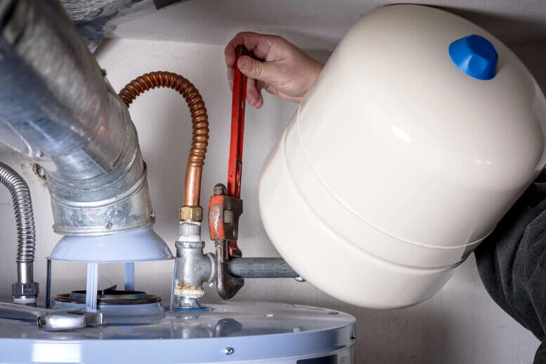 Repairing Gas Water Heaters Maryville, IL